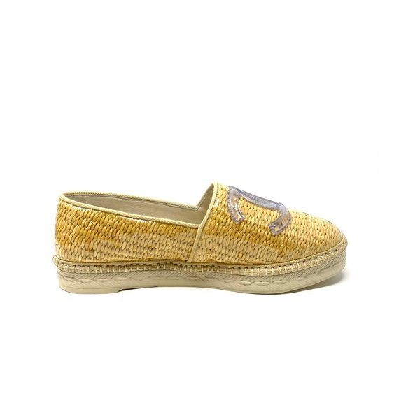Chanel Interlocking CC Raffia Logo Espadrilles - Picture 3 of 7